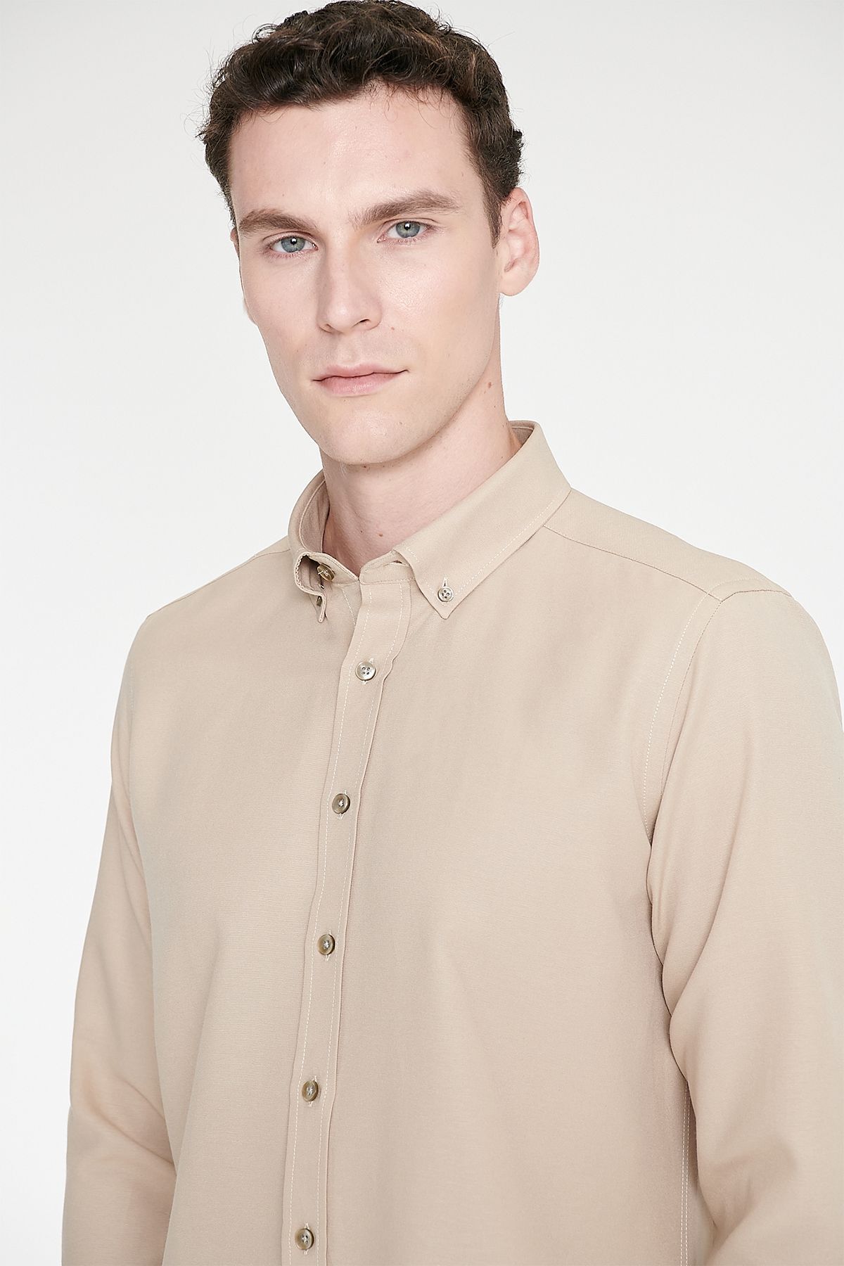 AC&Co / Altınyıldız Classics Erkek Oxford Kolay Ütülenebilir Pamuklu Terletmez Gömlek Bej Düğmeli Yaka Slim Fit Dar Kesim görsel 6