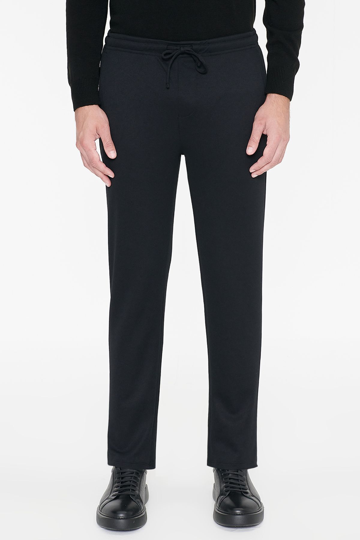 AC&Co / Altınyıldız Classics Erkek Siyah Pamuklu Esnek Beli Lastikli Diagonal Desenli Jogger Pantolon Standart Fit Normal Kesim görsel 2