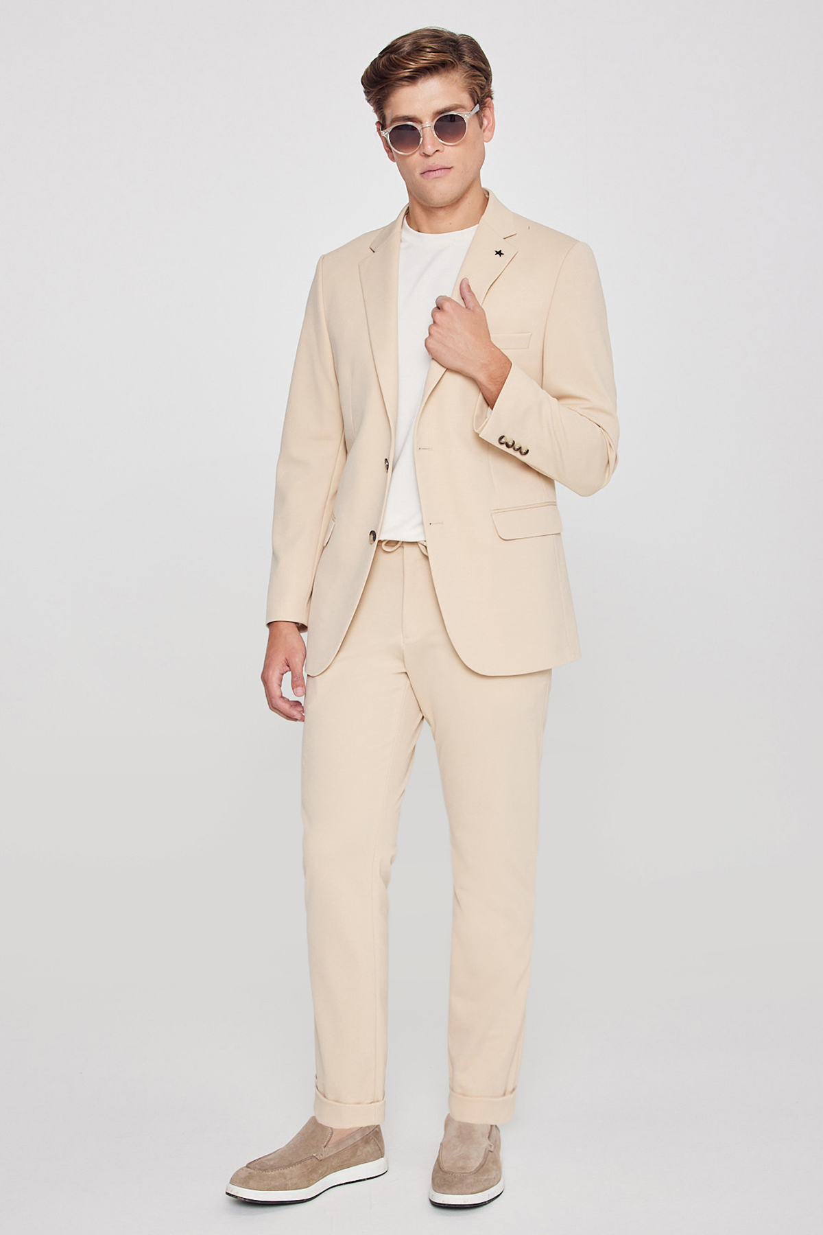AC&Co / Altınyıldız Classics Erkek Bej Slim Fit Dar Kesim Mono Yaka Beli Bağlamalı Kapak Cepli Esnek Takım Elbise görsel 4