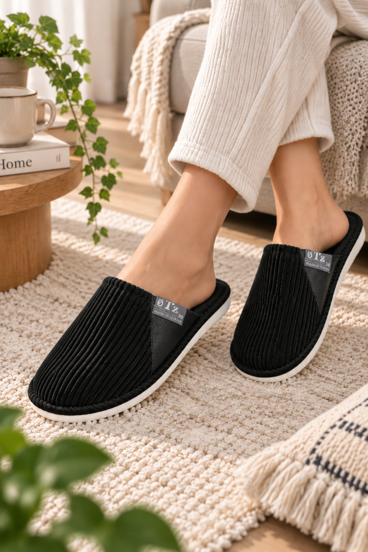 Slipcat Unisex Ev Terliği Kaymaz Tabanlı Ribana Kumaş Konforlu Model Şık ve Konforlu Ev İçi Terlik Yarı Der görsel 3