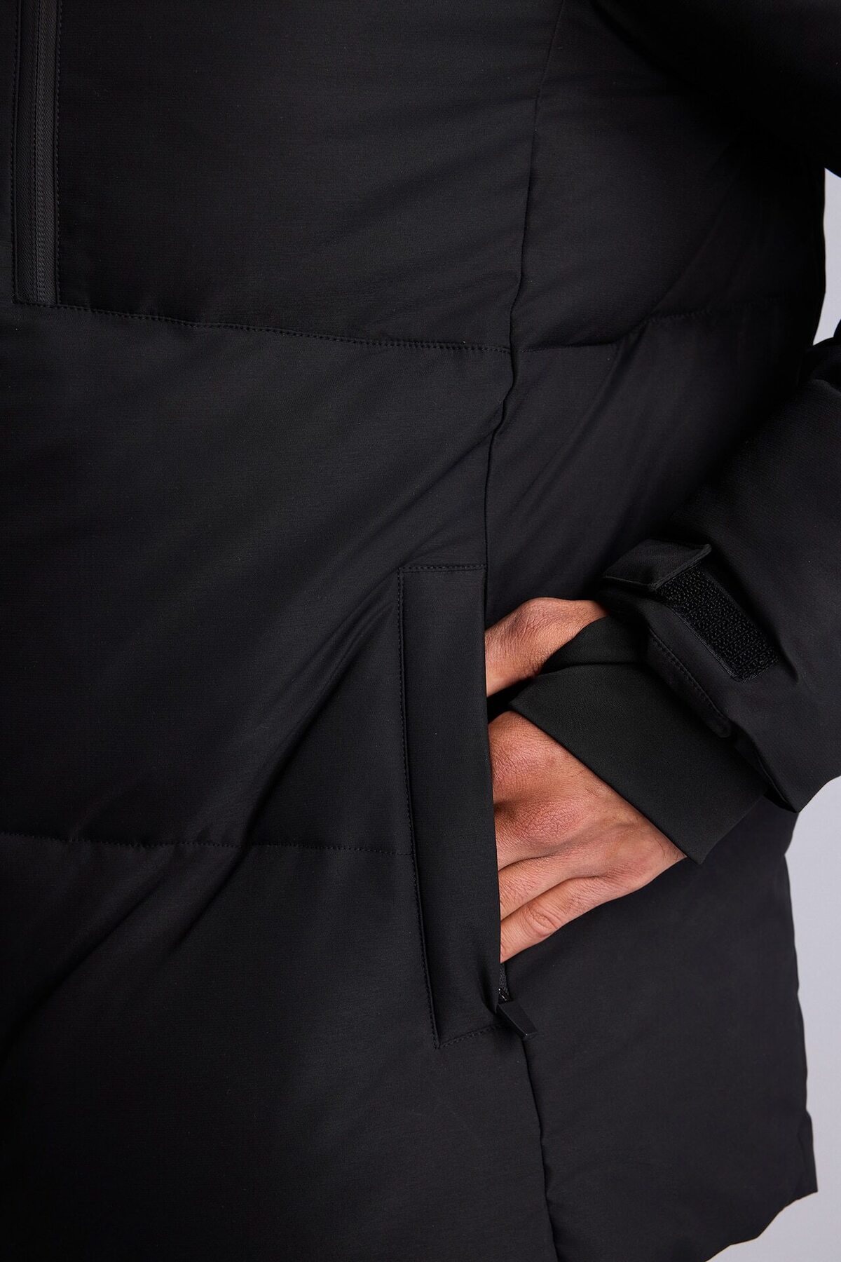 DeFacto Su İtici Rüzgar Geçirmez Slim Fit Kapüşonlu Fermuarlı Cepli Kışlık Mont A3519AX24WN görsel 5