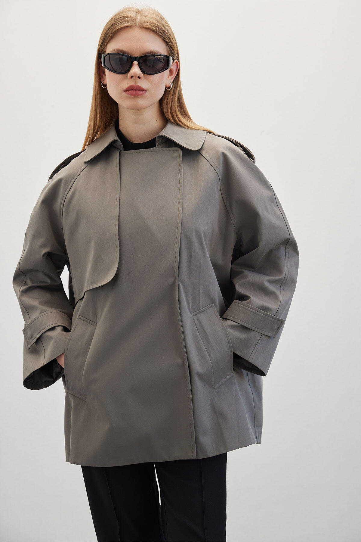 Manuka OVERSIZE KISA TRENÇKOT GRİ görsel 4