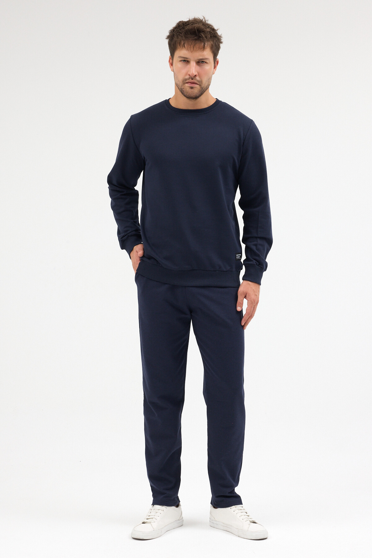 Lacivert Relaxed Fit Bisiklet Yaka Sweatshirt Düz Paça Erkek Eşofman Takımı — رنگارنگ MTLCE3847 — تصویر 3 از 9