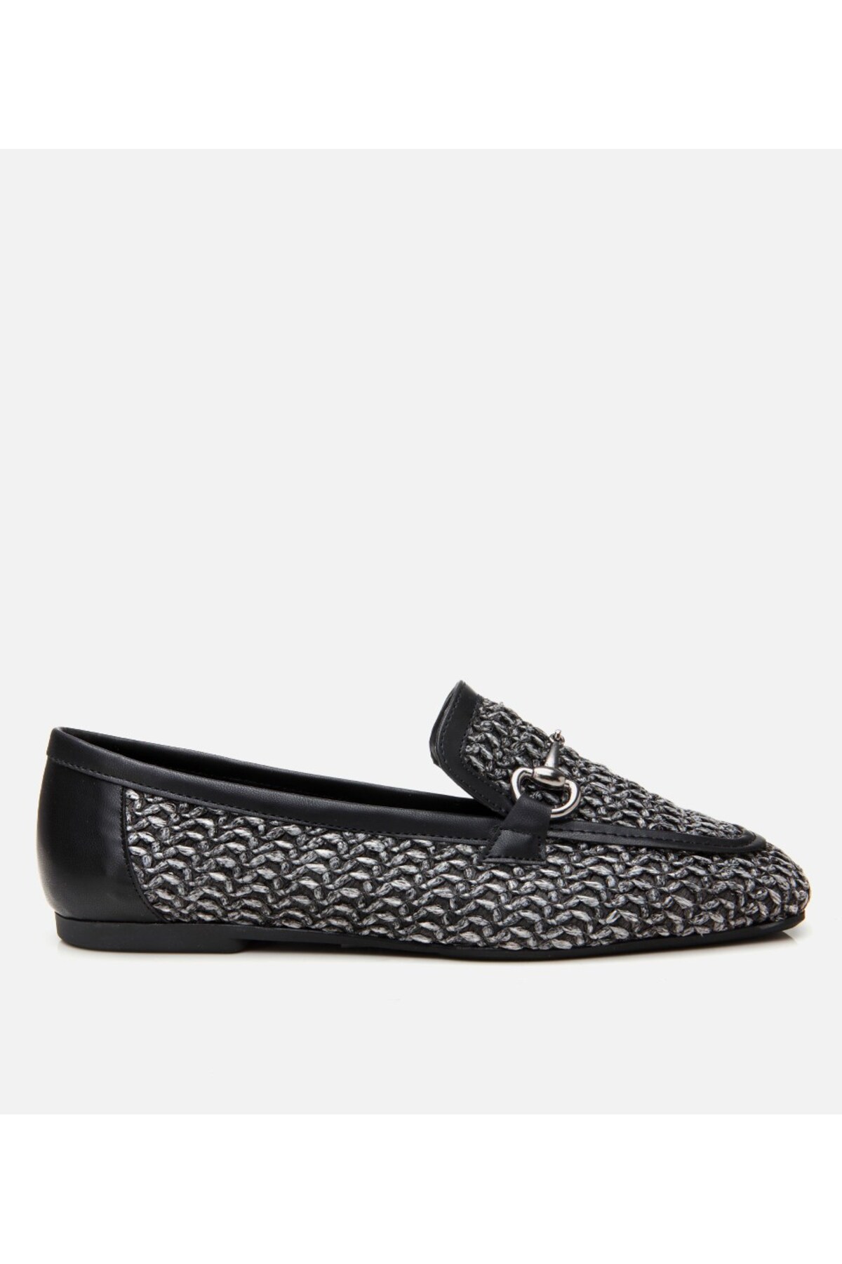Yaya by Hotiç Kadın Siyah Hasır Detaylı Tokalı Loafer