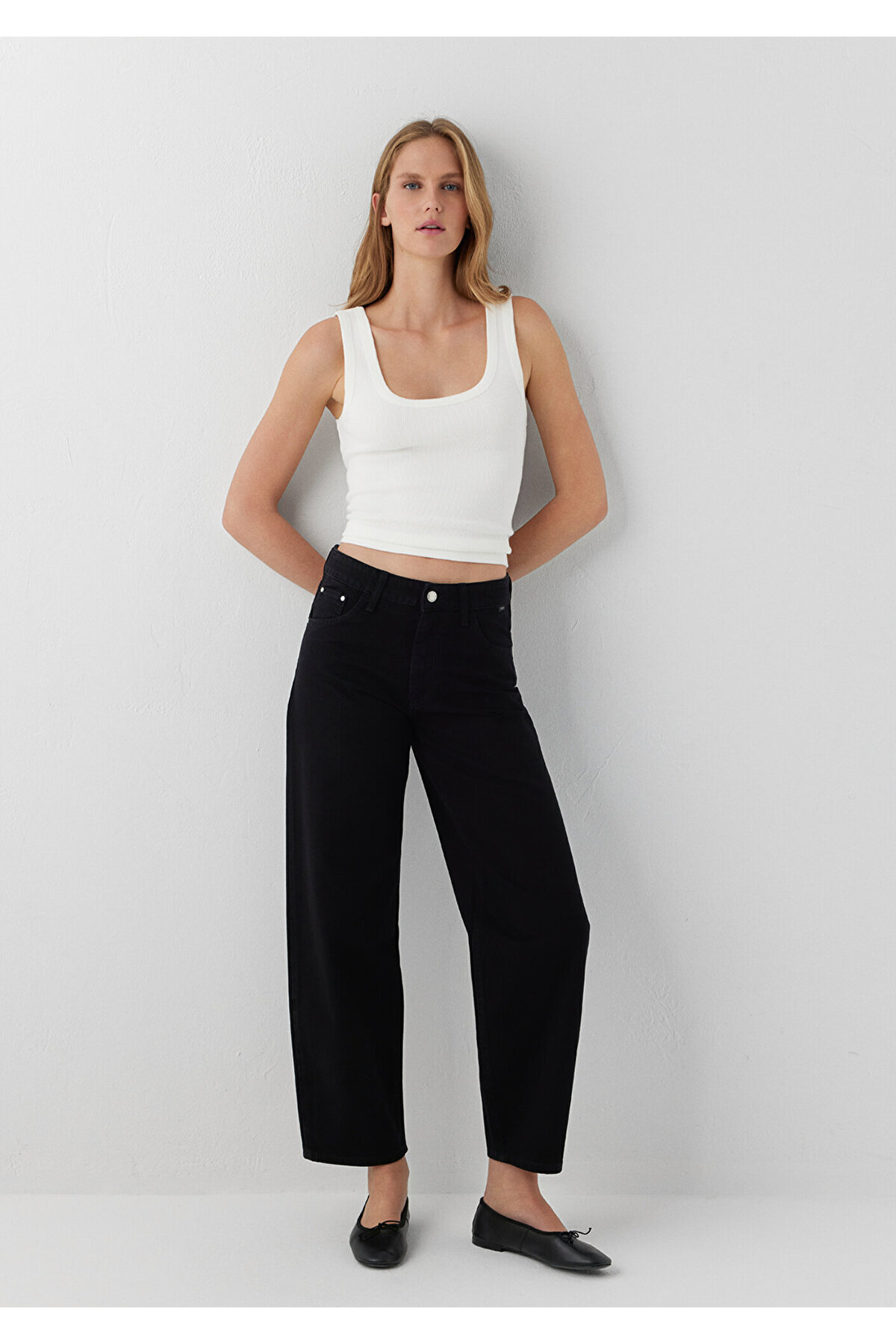 Mavi Leila Premium Blue Siyah Jean Pantolon 1010600-A6843 görsel 3
