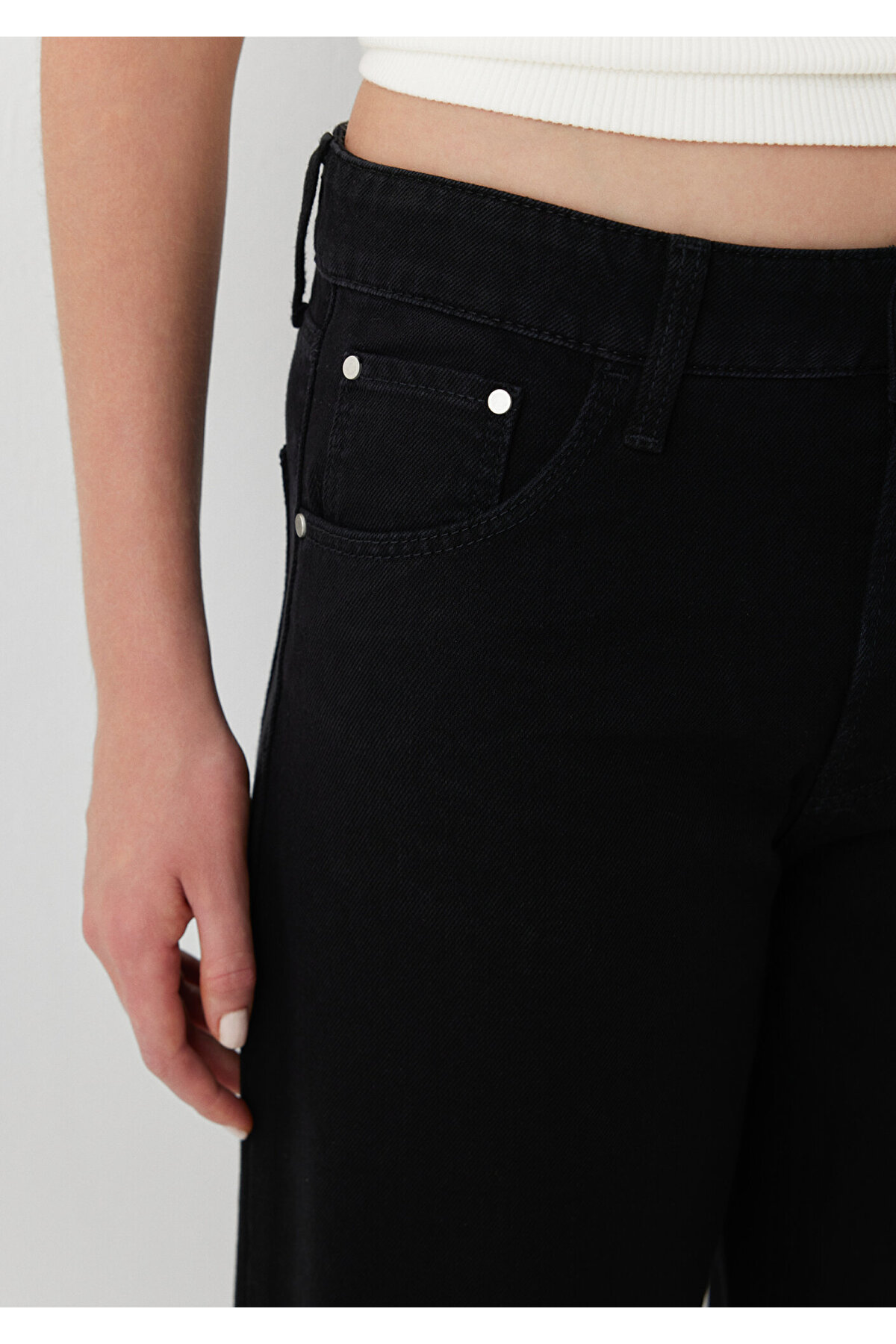 Mavi Leila Premium Blue Siyah Jean Pantolon 1010600-A6843 görsel 7