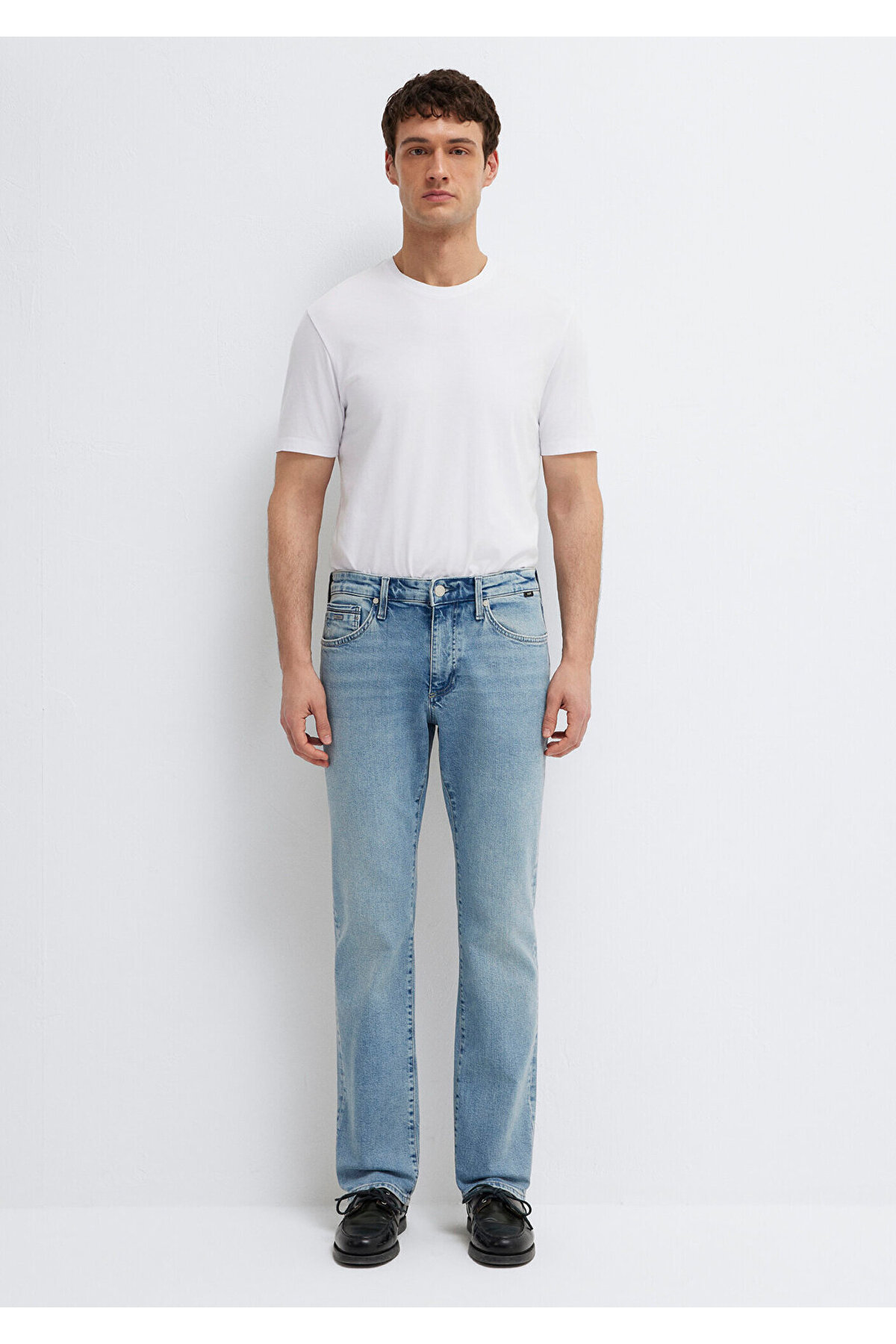Mavi Hunter Premium Blue Açık Jean Pantolon 00202A3045 görsel 4