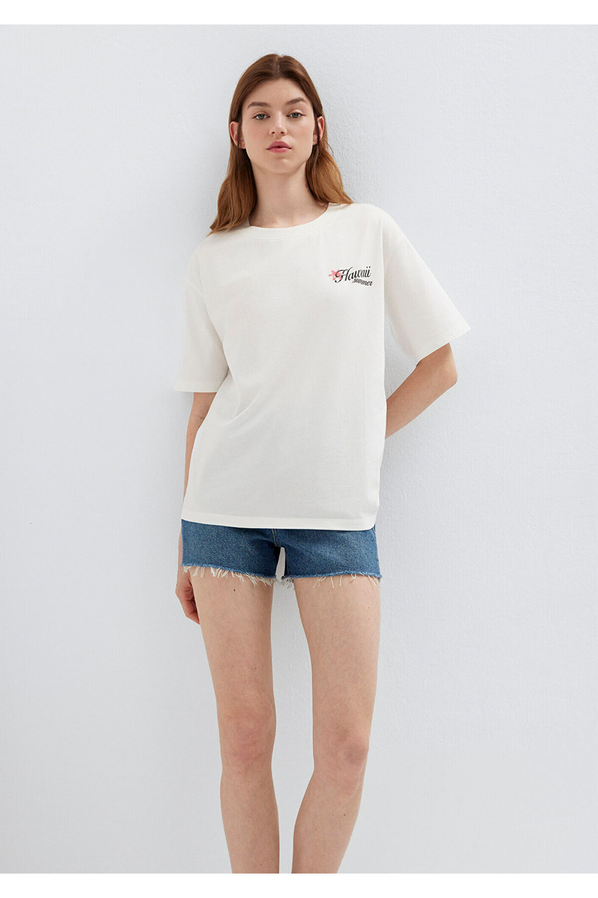 Mavi Çiçek Sırt Baskılı Ekru Tişört Loose Fit / Bol Rahat Kesim 1613925-70057 görsel 3