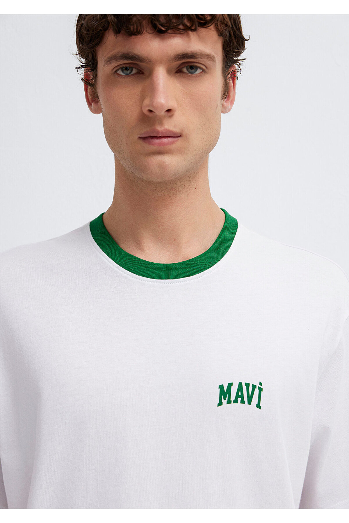 Mavi Logo Baskılı Biye Detaylı Beyaz Tişört Loose Fit / Bol Rahat Kesim 0613557-620 görsel 7