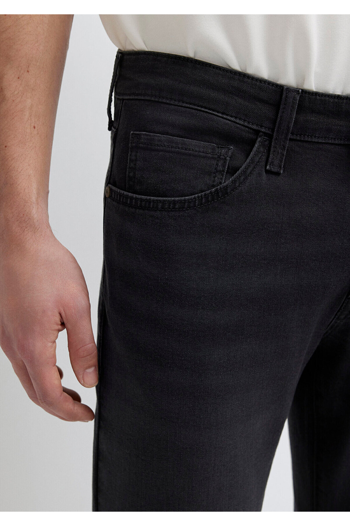 Mavi Marcus Koyu Antrasit Jean Pantolon 88351A3872 görsel 7