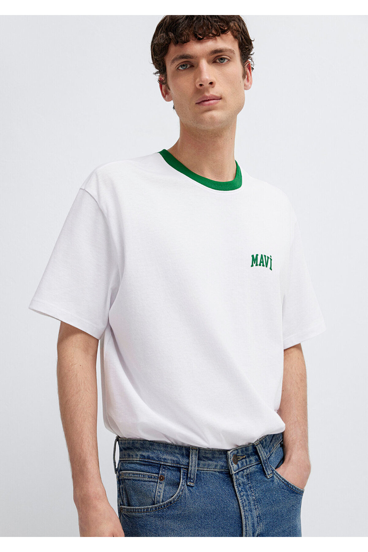 Mavi Logo Baskılı Biye Detaylı Beyaz Tişört Loose Fit / Bol Rahat Kesim 0613557-620 görsel 3