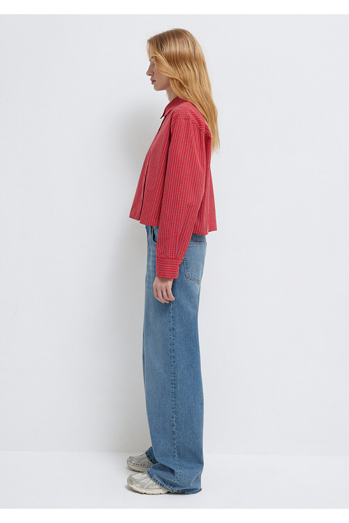 Mavi Ekose Kırmızı Crop Gömlek Loose Fit / Bol Rahat Kesim 1211401-83904 görsel 3
