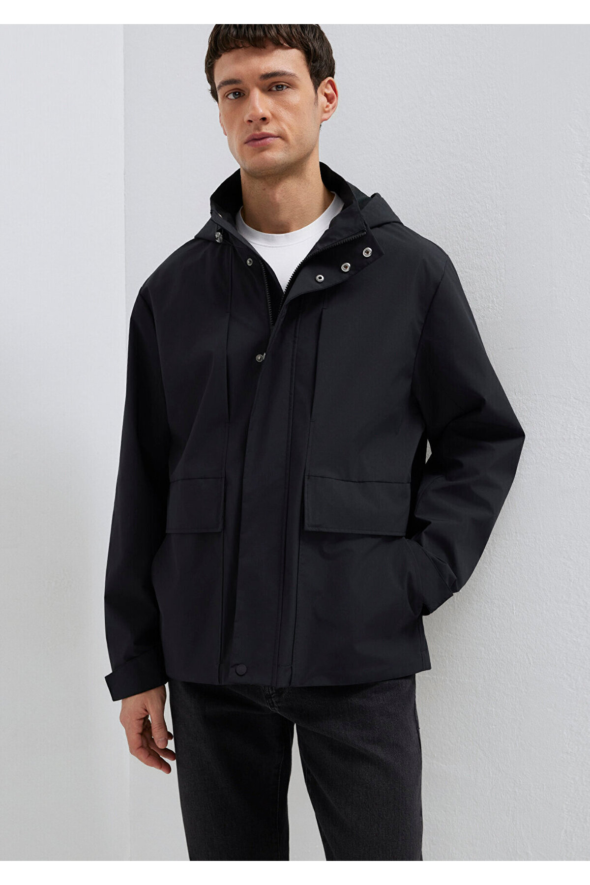 Mavi Kapüşonlu Siyah Ceket Loose Fit / Bol Rahat Kesim 0110757-71379