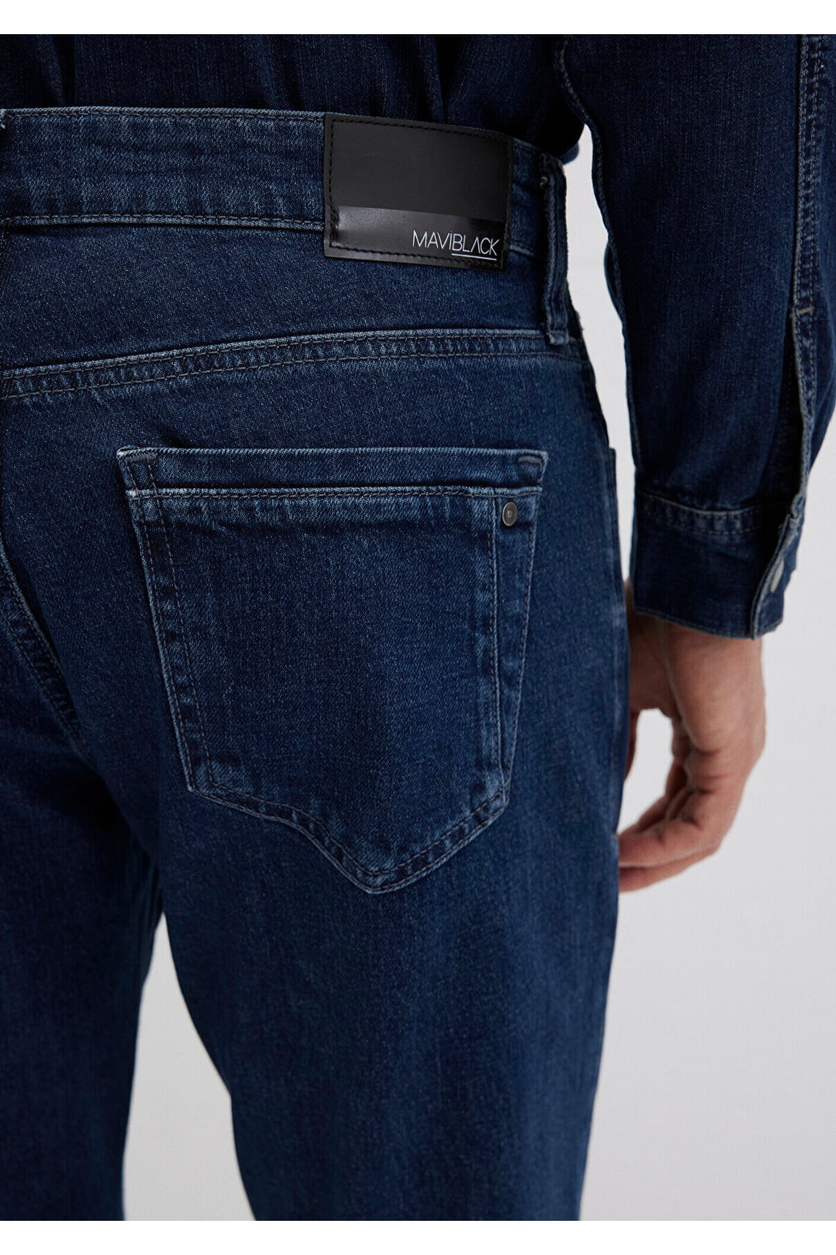 Mavi Martin Black Koyu Puslu Jean Pantolon 0037890982 görsel 7