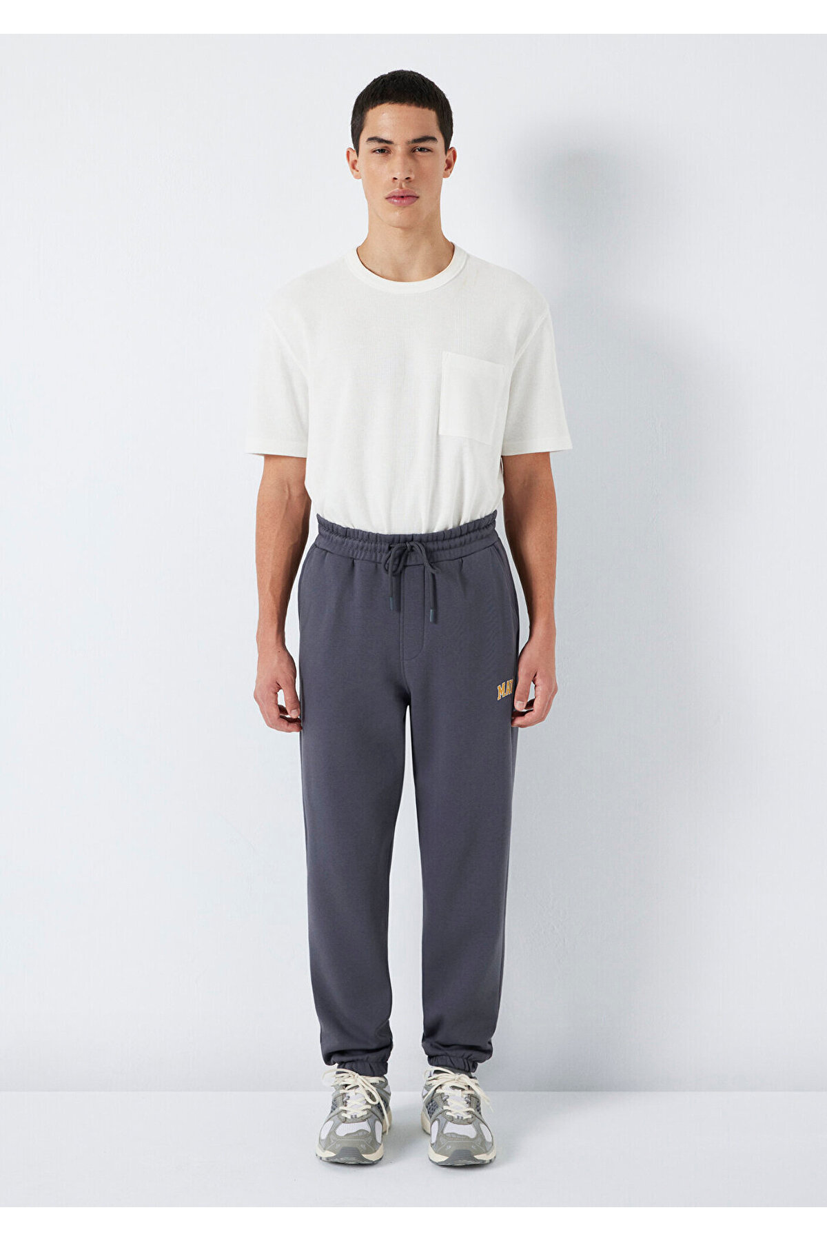 Mavi Erkek Non Denim Örme Eşofman Altı M0010207-70101 görsel 3