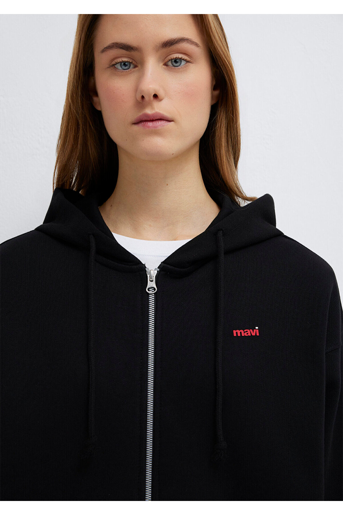Mavi Logo Baskılı Kapüşonlu Siyah Sweatshirt 1S10531-900 görsel 7
