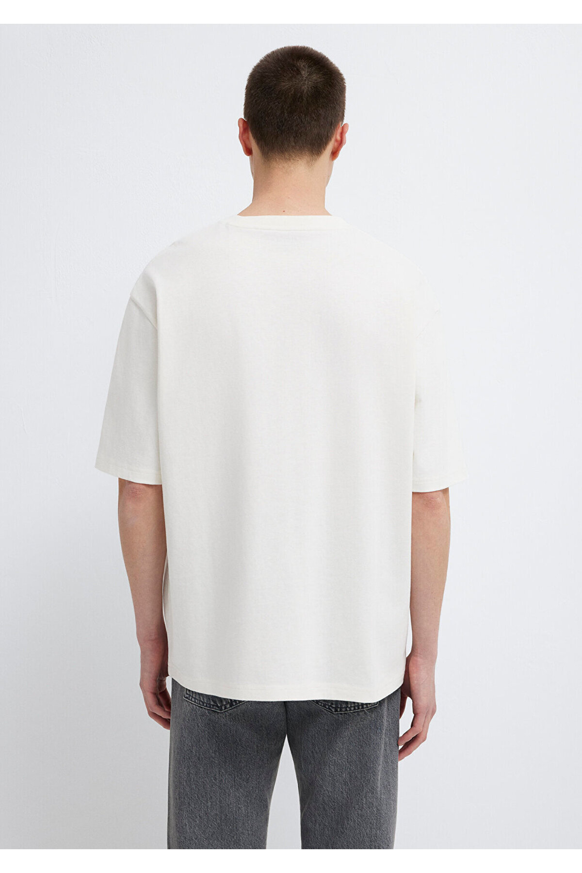 Mavi Logo Baskılı Ekru Tişört Relaxed Fit / Rahat Kesim 0613148-70057 görsel 5