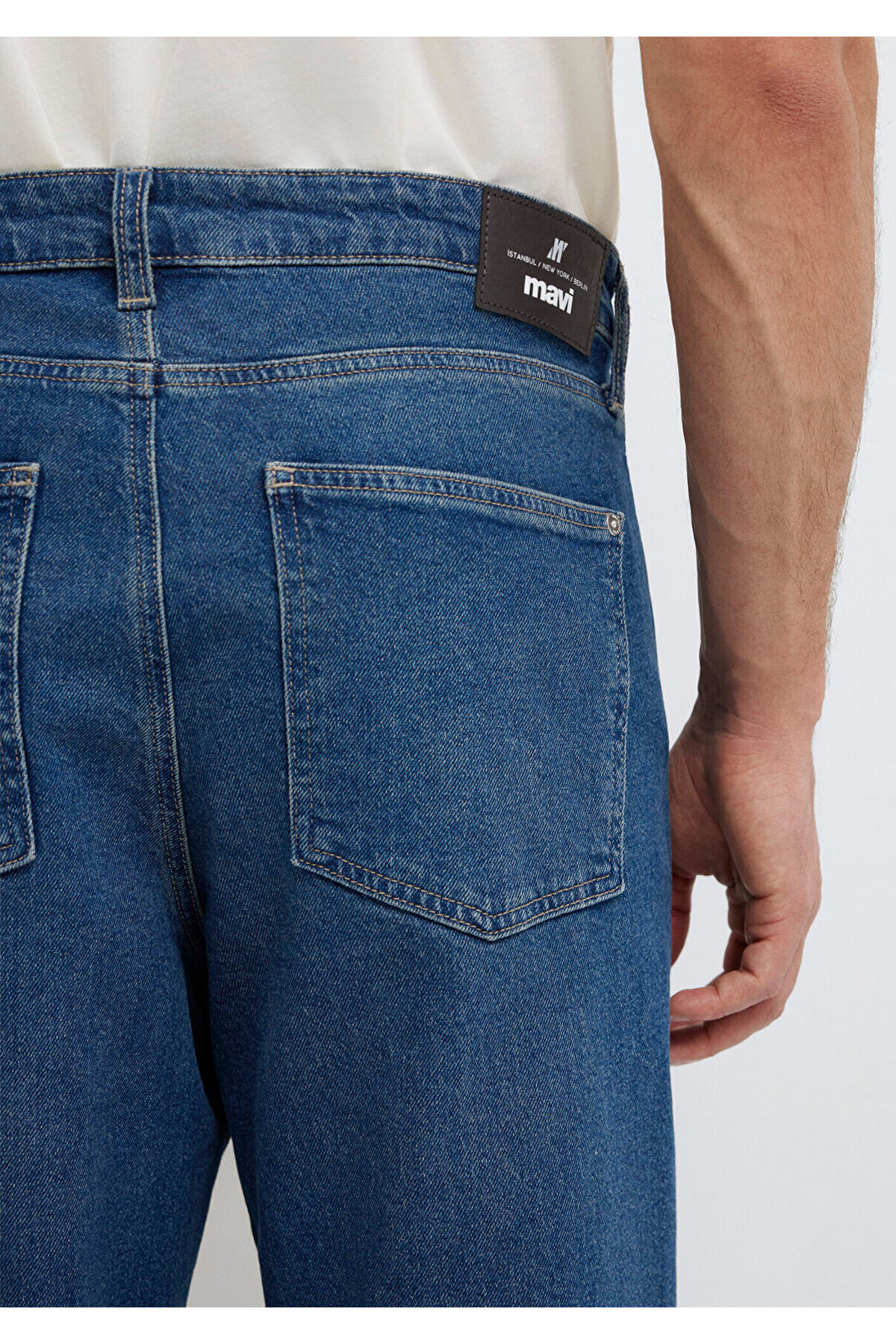 Mavi Toronto Street Vintage Koyu Jean Pantolon 0010289-A1706 görsel 8