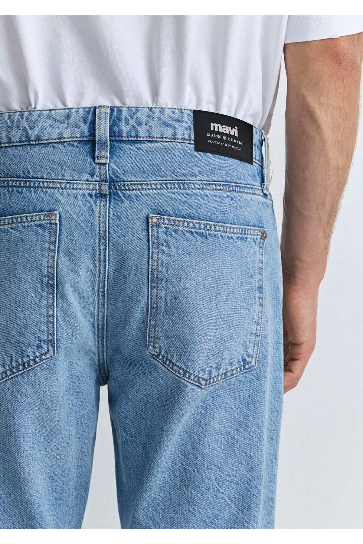 Mavi Milan Classic Denim Açık Gölgeli Jean Pantolon 0081089773 görsel 8