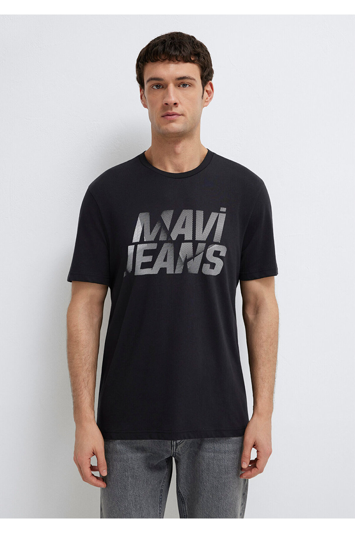 Mavi Logo Baskılı Siyah Tişört Regular Fit / Normal Kesim 0610260-900 görsel 4