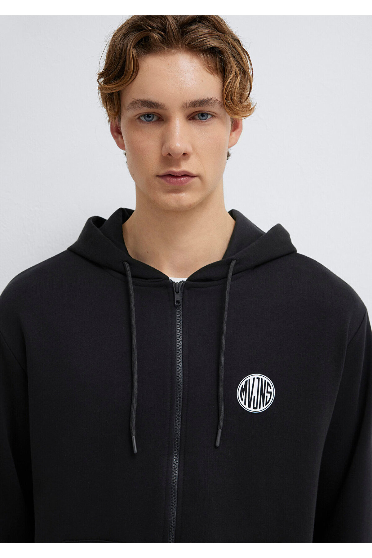 Mavi MVJNS Logo Baskılı Fermuarlı Kapüşonlu Siyah Sweatshirt 0S10193-900 görsel 6
