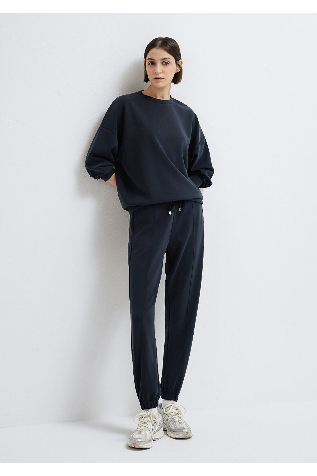 Mavi Soft-Premium (TENCEL™) Modal Karışımlı Siyah Eşofman Altı 1600453-900