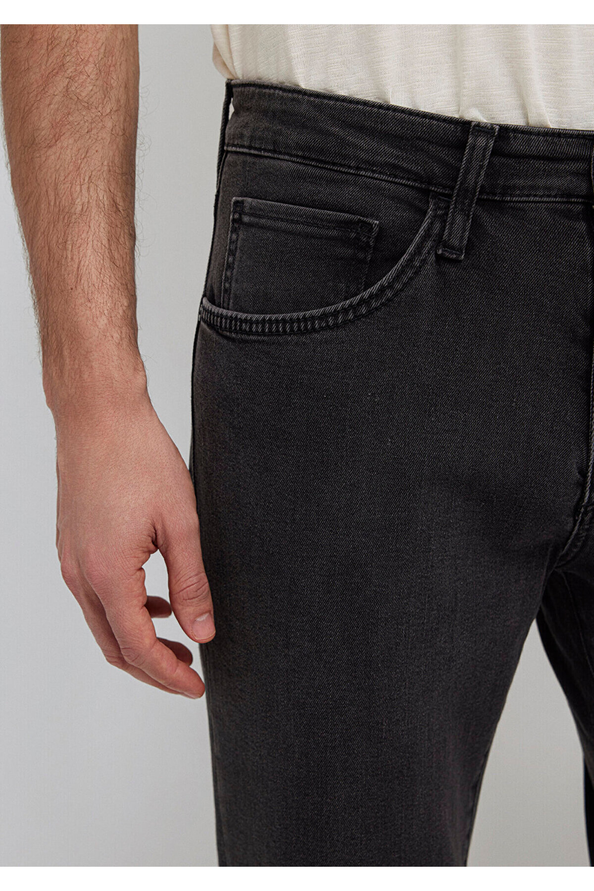 Mavi 177 Koyu Gri Comfort Smoke Jean Pantolon 0017734787 görsel 7