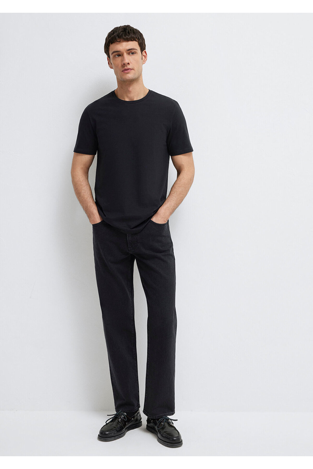 Mavi Siyah Basic Tişört Slim Fit / Dar Kesim 065574-900 görsel 2