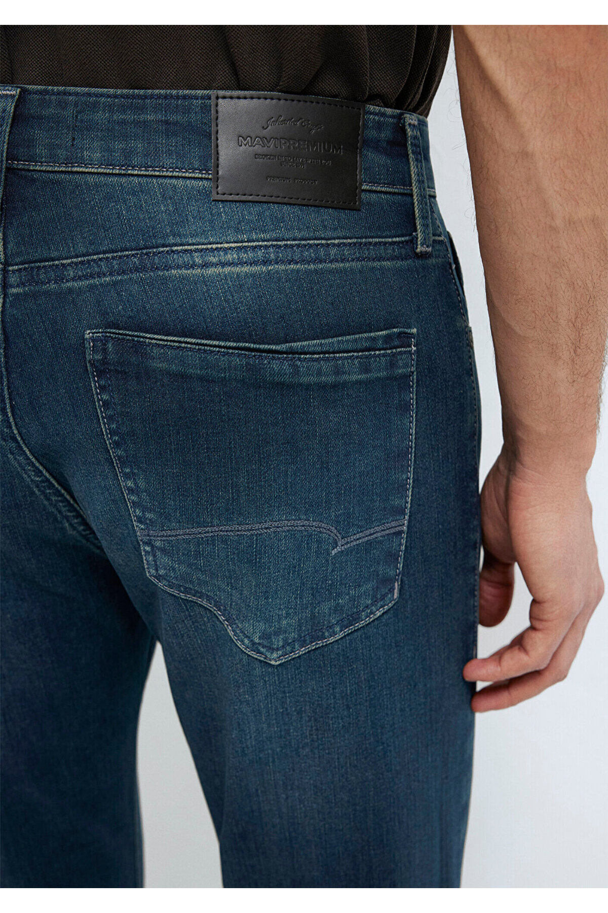 Mavi Hunter Premium Koyu Jean Pantolon 0020231266 görsel 8