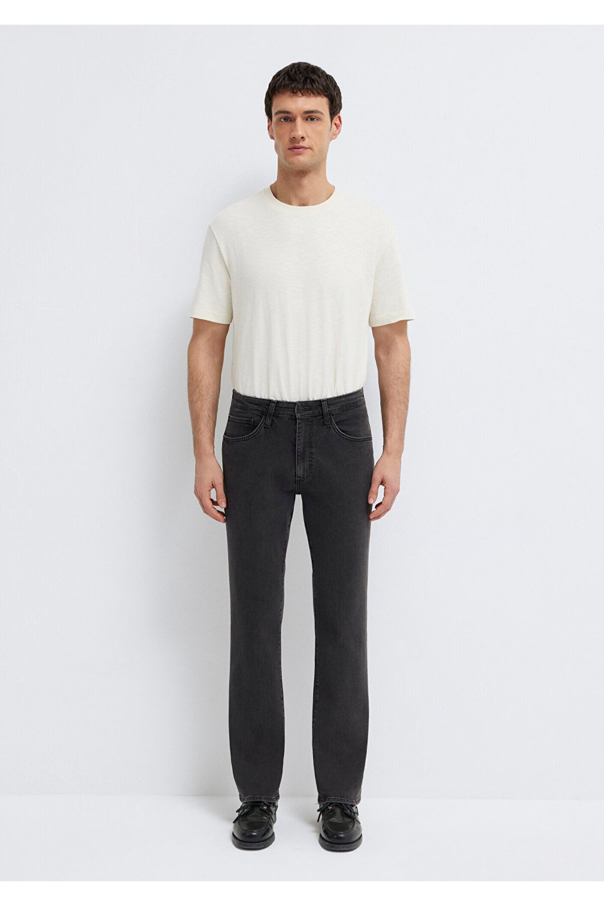 Mavi 177 Koyu Gri Comfort Smoke Jean Pantolon 0017734787 görsel 3