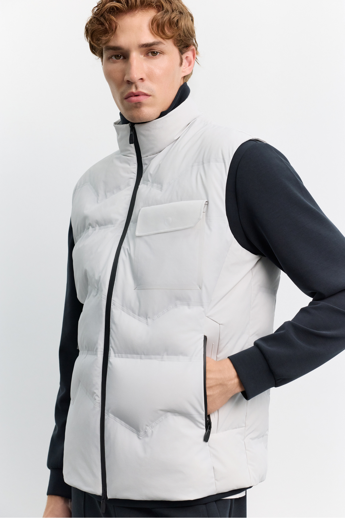Avva Erkek Açık Dik Yaka Rüzgar Geçirmez Hafif Nefes Alan Su İtici Comfort Fit Yelek A62Y6501 görsel 3