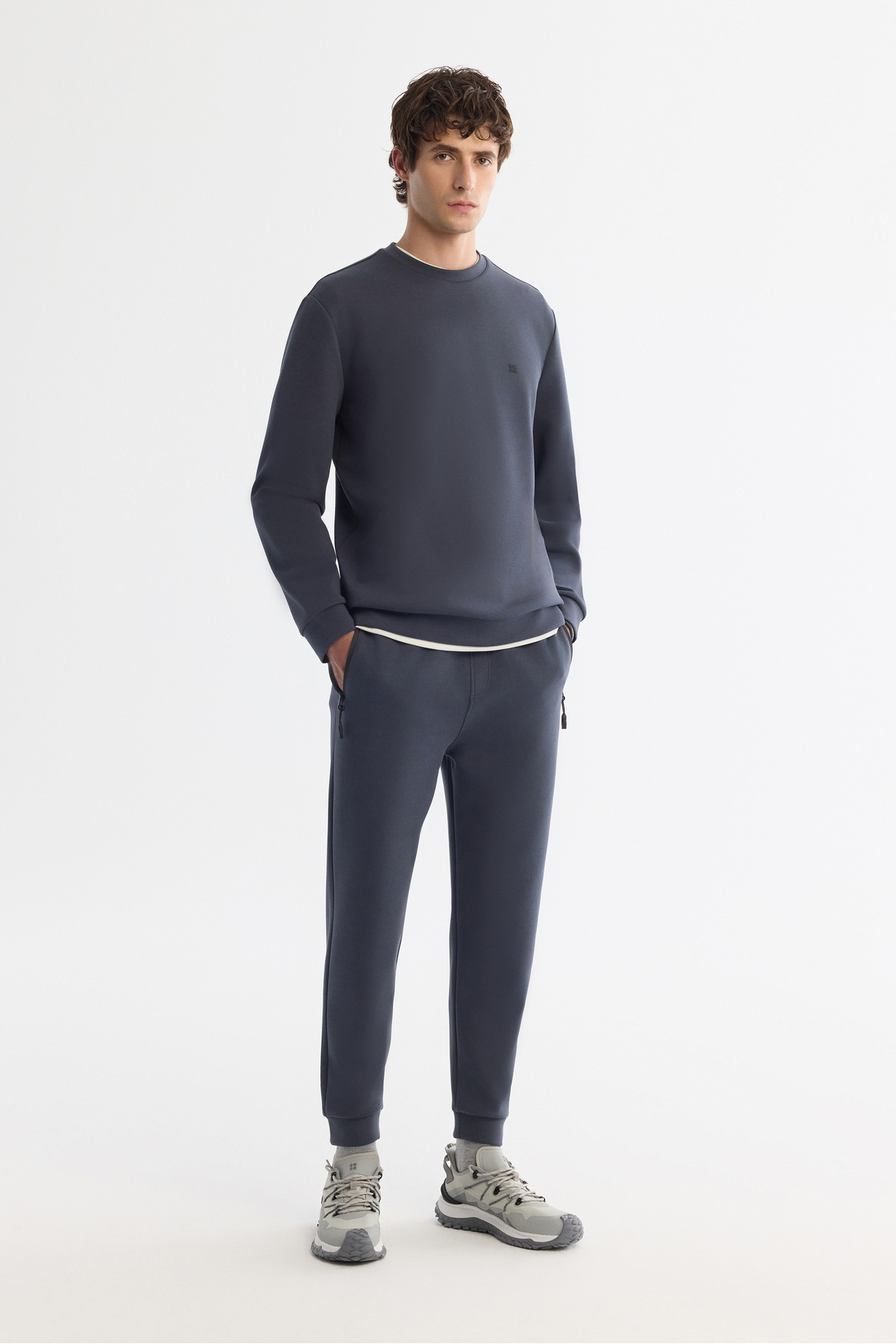 Avva Erkek Antrasit Bisiklet Yaka Esnek Yumuşak Doku İnterlok Kumaş Regular Fit Sweatshirt B001100 görsel 5