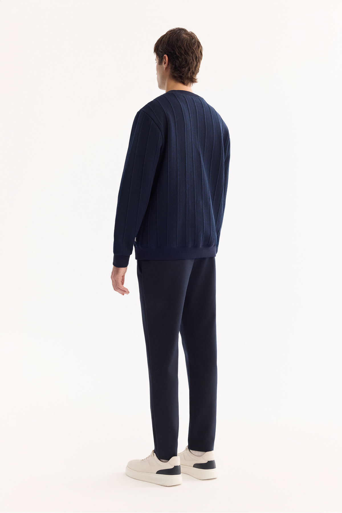 Avva Erkek Lacivert Bisiklet Yaka Çizgili Elastan Regular Fit Sweatshirt A52Y1218 görsel 4