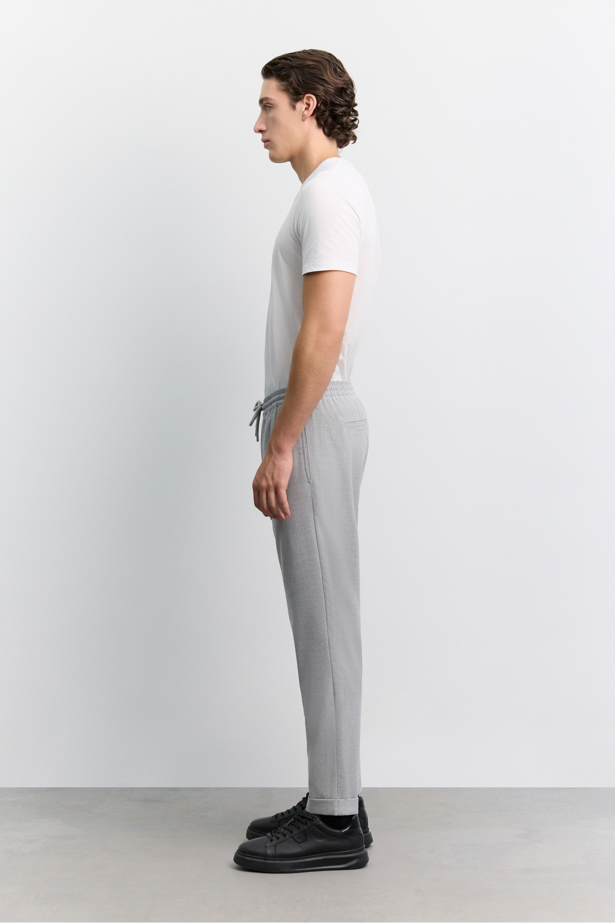 Avva Erkek Gri Beli Lastikli Bağcıklı Duble Paça Jogger Relaxed Fit Pantolon E003000 görsel 4