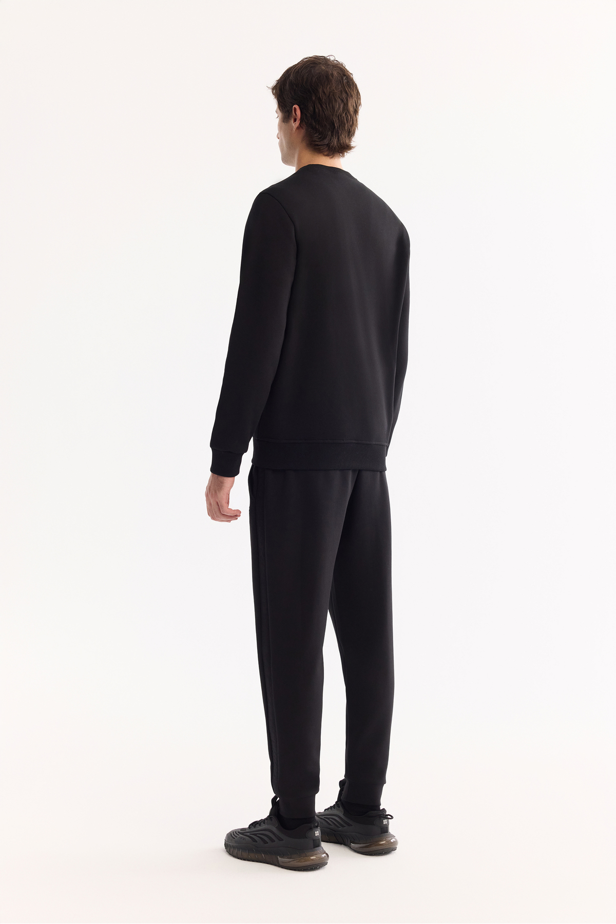 Avva Erkek Siyah Bisiklet Yaka Pamuklu Şardonlu Baskılı Regular Fit Sweatshirt A52Y1327 görsel 4