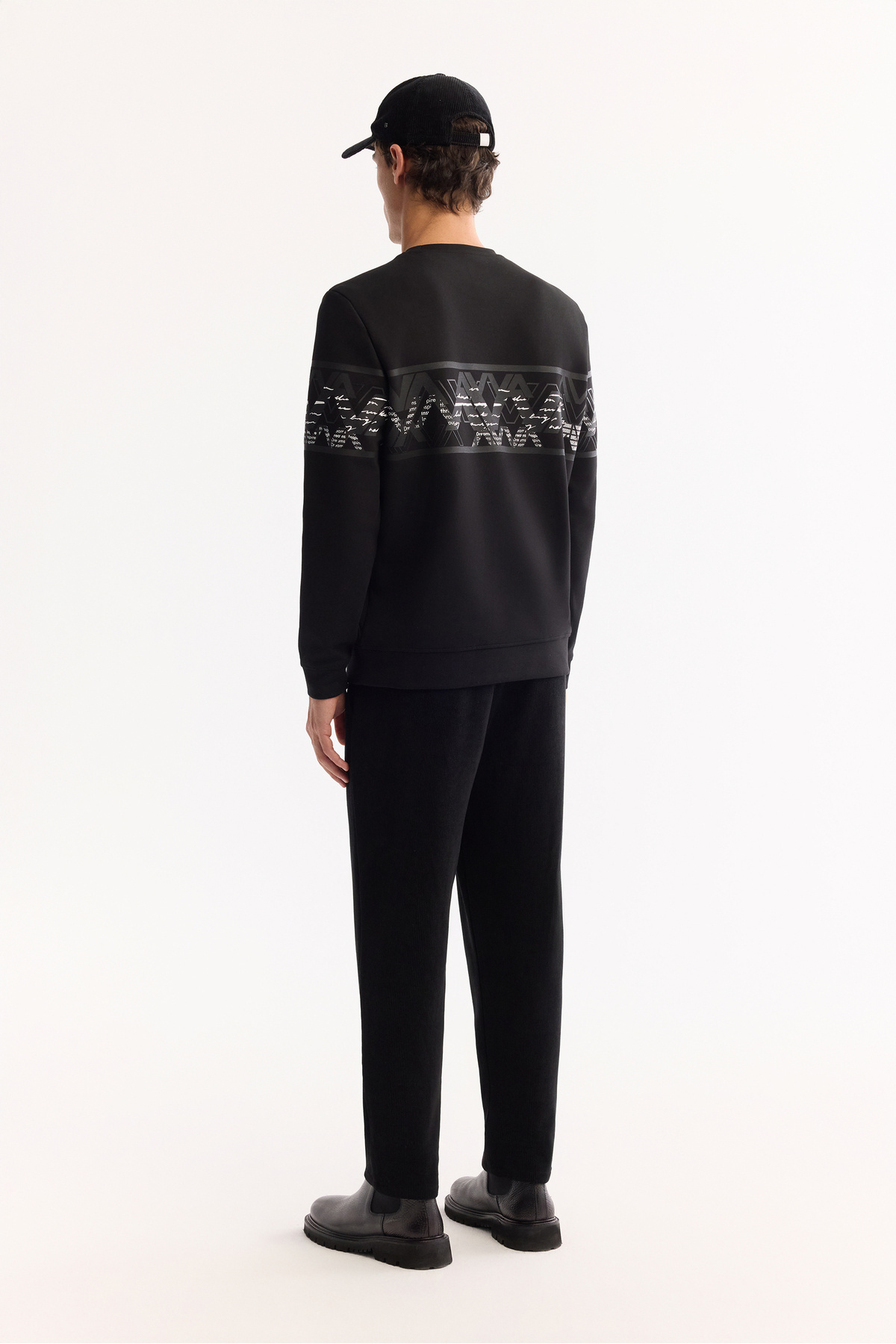 Avva Erkek Siyah Bisiklet Yaka Pamuklu Bi-Stretch Baskılı Regular Fit Sweatshirt A52Y1256 görsel 4