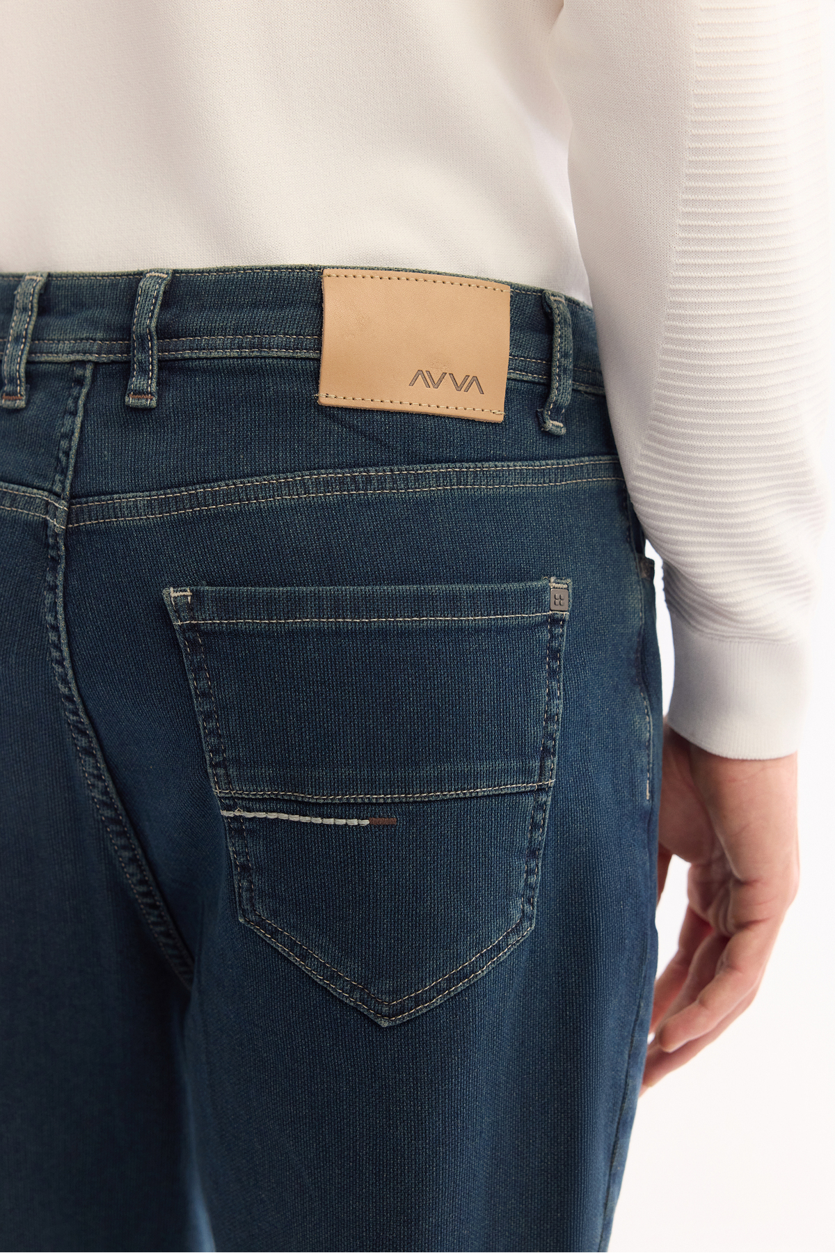 Avva Erkek İndigo Klasik Bel Pamuklu Eskitme Yıkmalı Oslo Carrot Fit Jean Pantolon A51Y3552 görsel 5