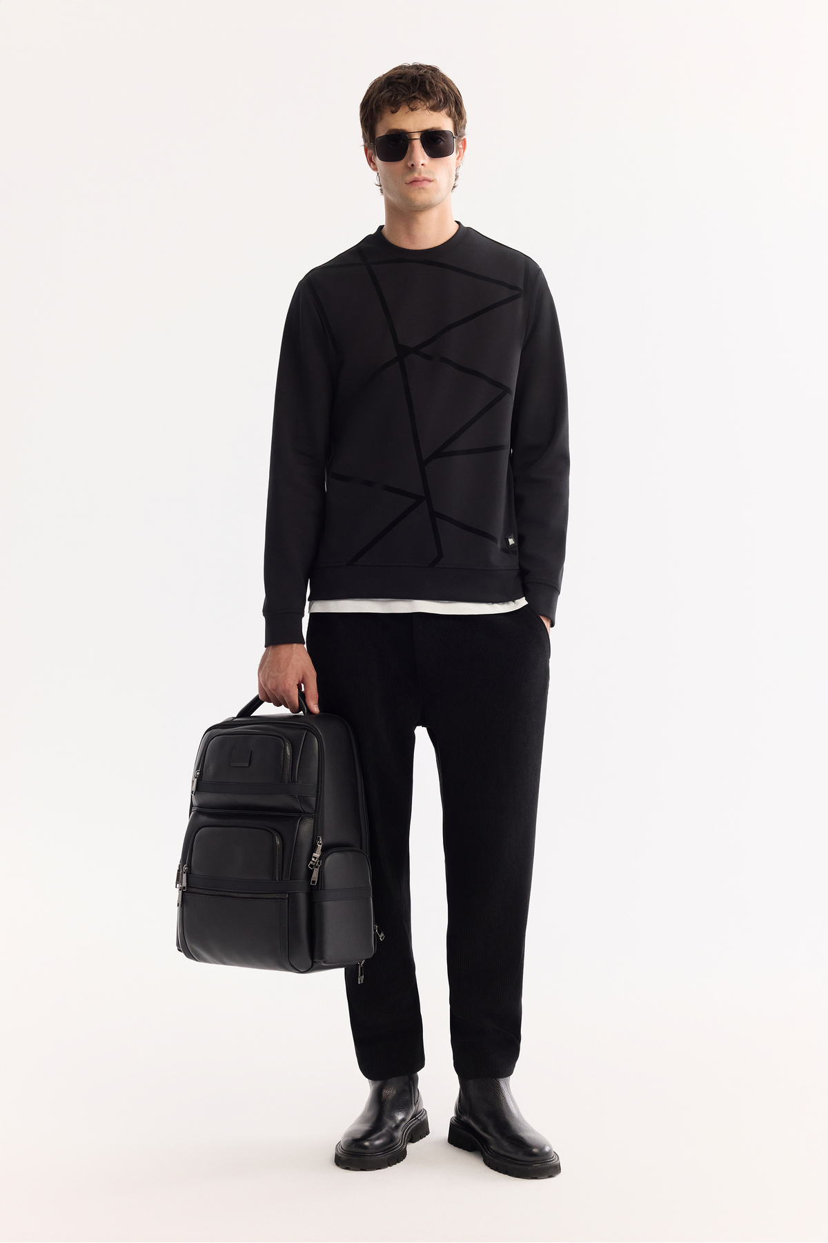 Avva Erkek Siyah Bisiklet Yaka Pamuklu Bi-Stretch Baskılı Regular Fit Sweatshirt A52Y1285 görsel 8