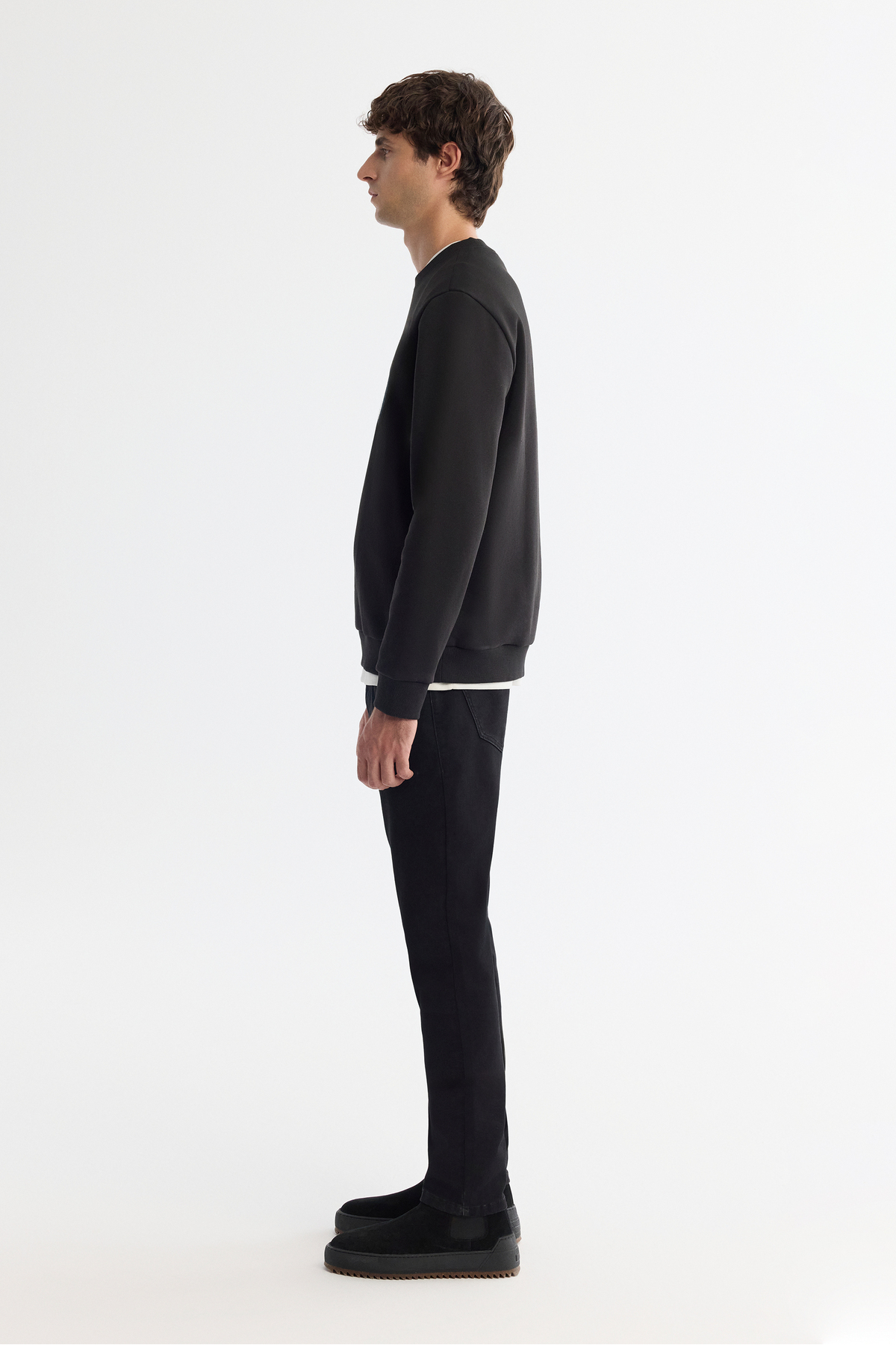 Avva Erkek Siyah Bisiklet Yaka Pamuklu Şardonlu Baskılı Regular Fit Sweatshirt B001033 görsel 3
