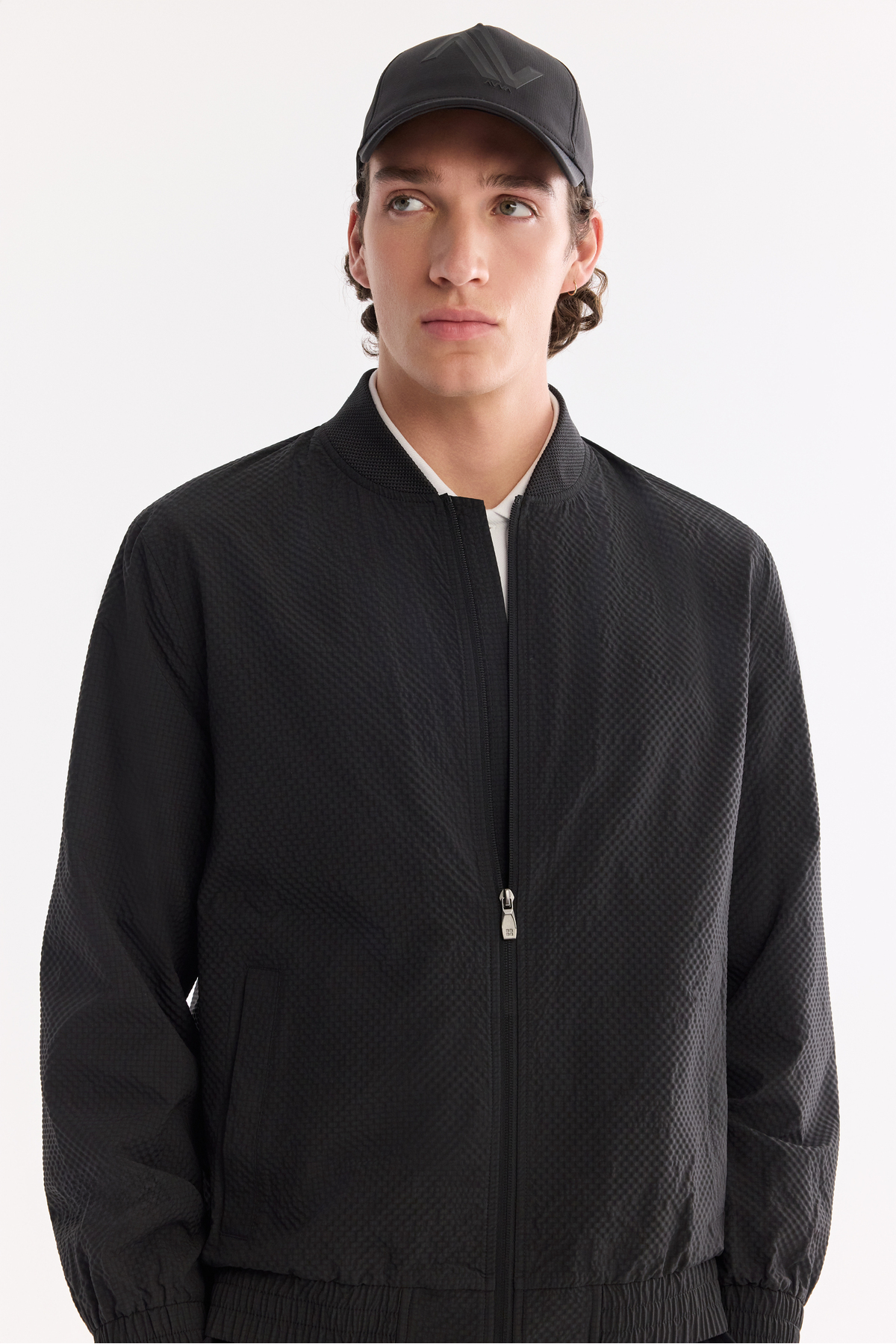 Avva Erkek Siyah Bomber Yaka Su İtici Rüzgar Geçirmez Hafif Mevsimlik Comfort Fit Mont A61Y6059 görsel 8