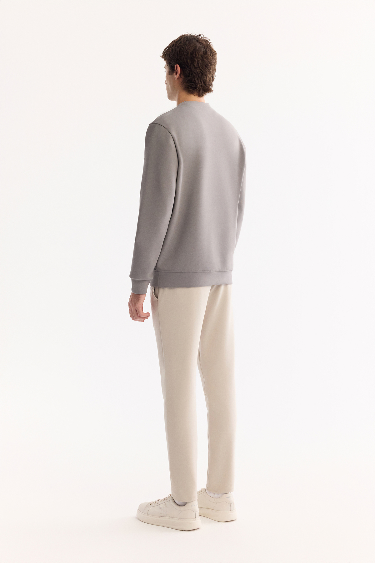 Avva Erkek Gri Bisiklet Yaka Pamuklu Bi-Stretch Basic Regular Fit Sweatshirt A52Y1328 görsel 4