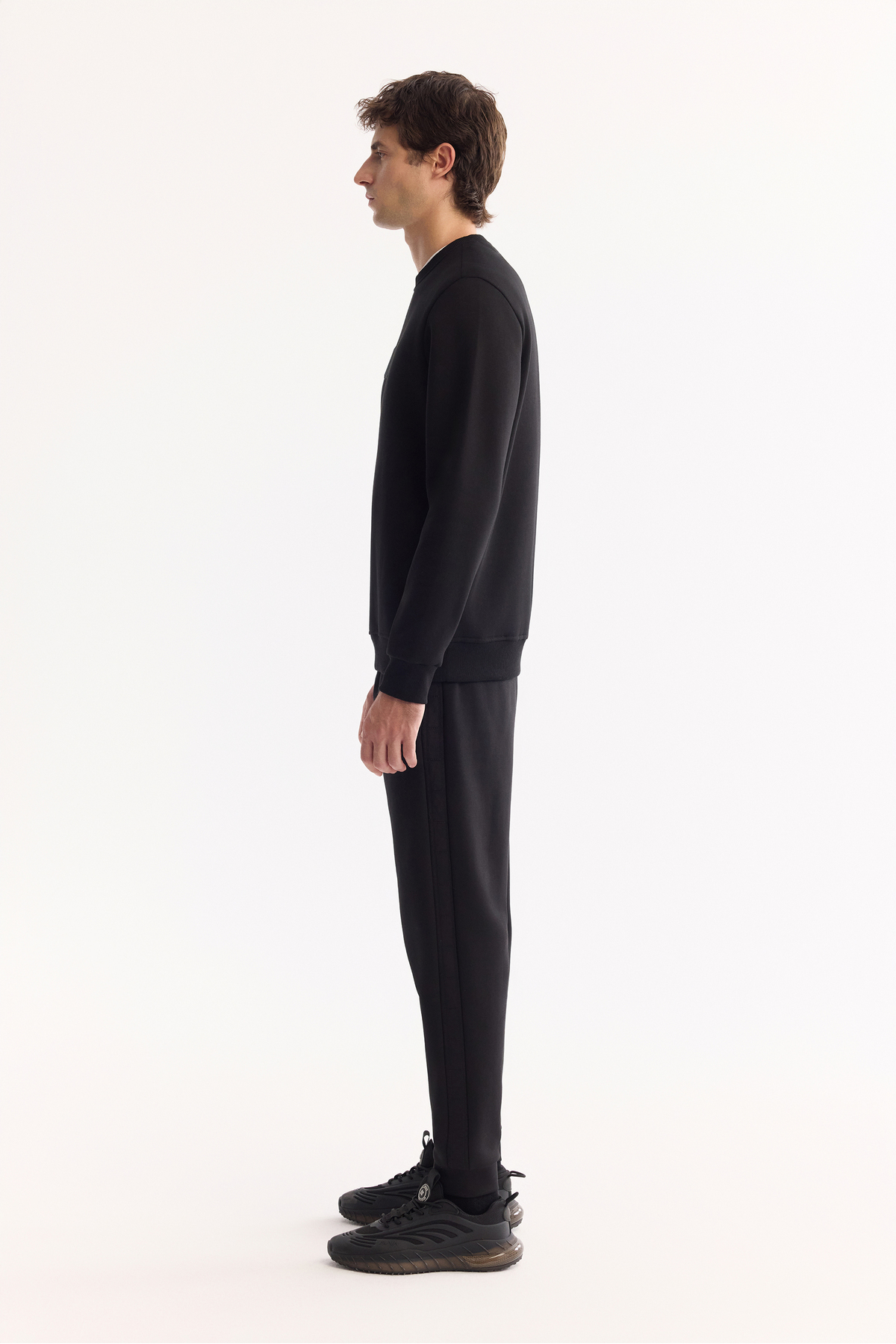 Avva Erkek Siyah Bisiklet Yaka Pamuklu Şardonlu Baskılı Regular Fit Sweatshirt A52Y1327 görsel 3