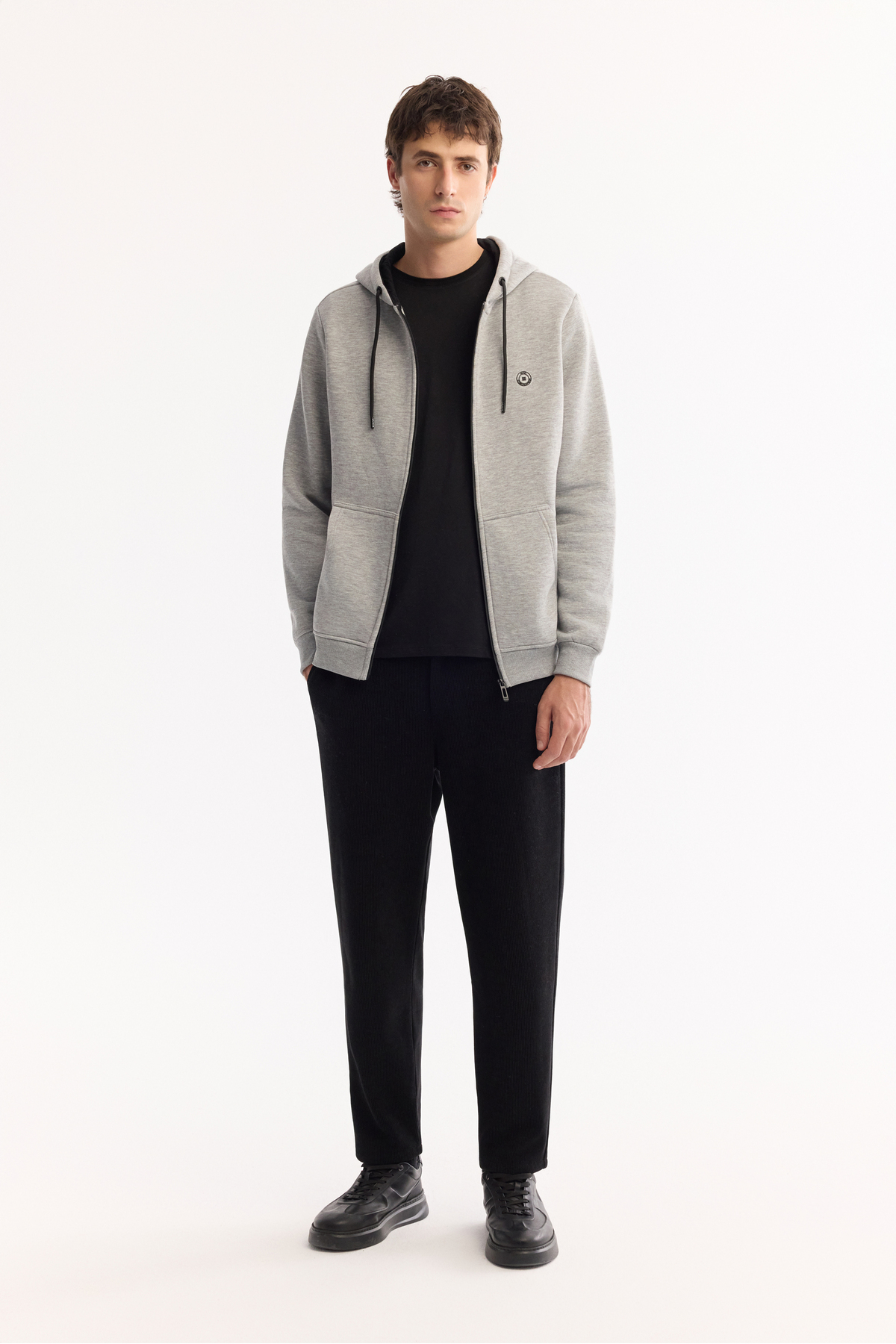 Avva Erkek Gri Kapüşonlu 3 İplik Şardonlu Fermuarlı Regular Fit Sweatshirt E001019 görsel 6
