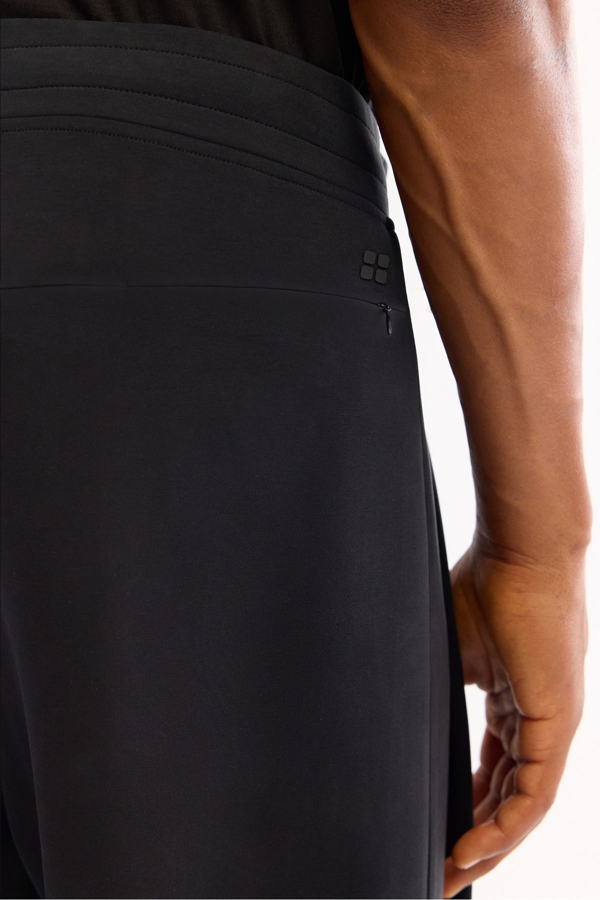 Avva Erkek Siyah Beli Lastikli Soft Touch B-Stretch Teknik Kumaş Comfort Fit Eşofman Altı A52Y3415 görsel 4