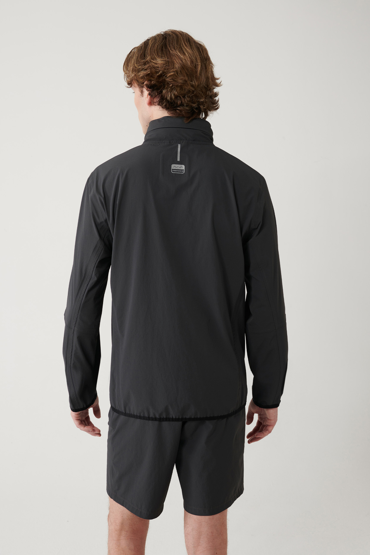 Avva Erkek Antrasit Dik Yaka Kapüşonlu Fermuarlı Astarlı Su itici Bi-Stretch Comfort Fit Mont A41Y6035 görsel 6