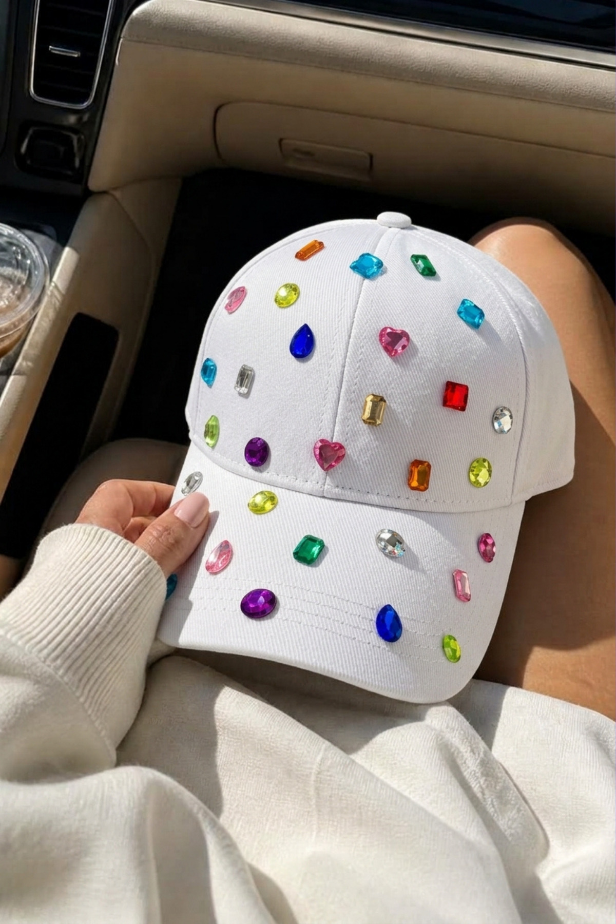 Blast Renkli Taş Detaylı Kadın Şapka, Parlak Taşlı Baseball Cap