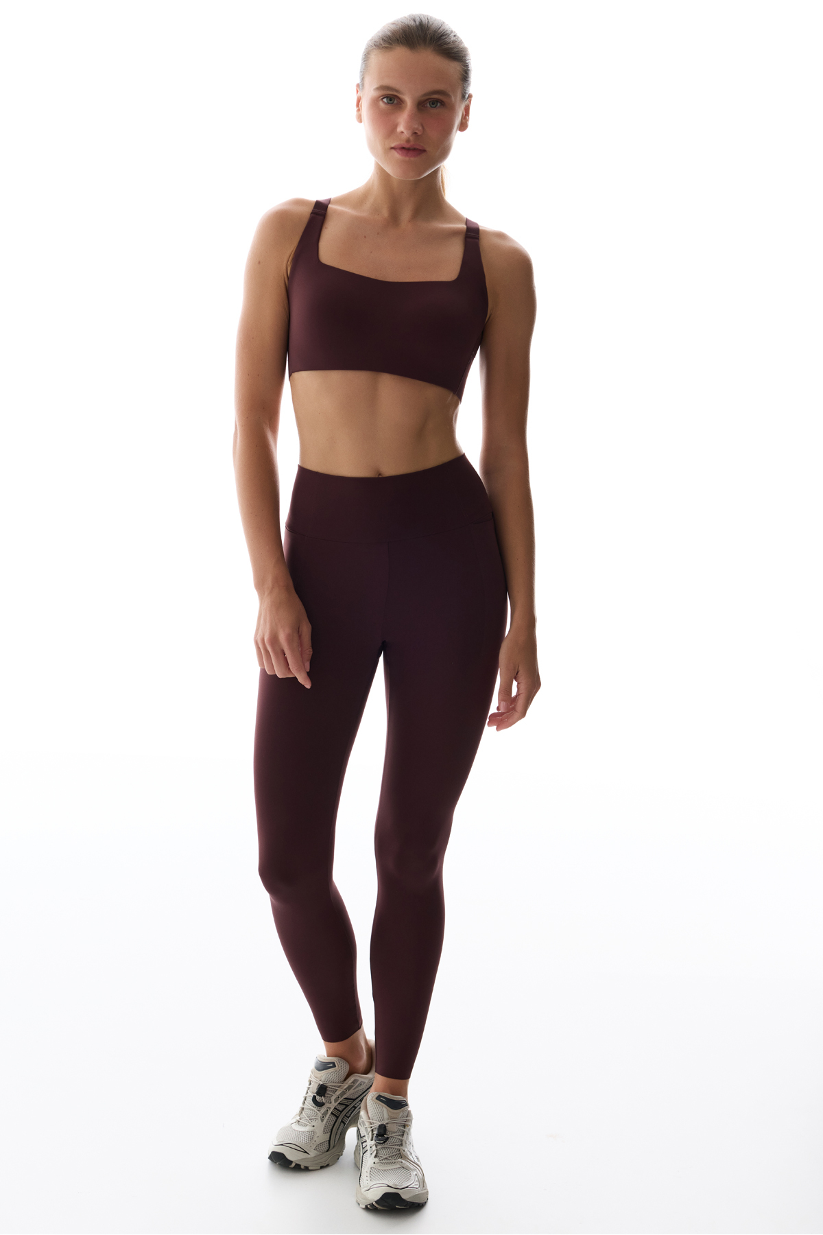 Penti Bordo Stretch360 Orta Destek Çapraz Sırt Detaylı Kaydırmaz Askılı Cross Back Spor Sütyeni görsel 3