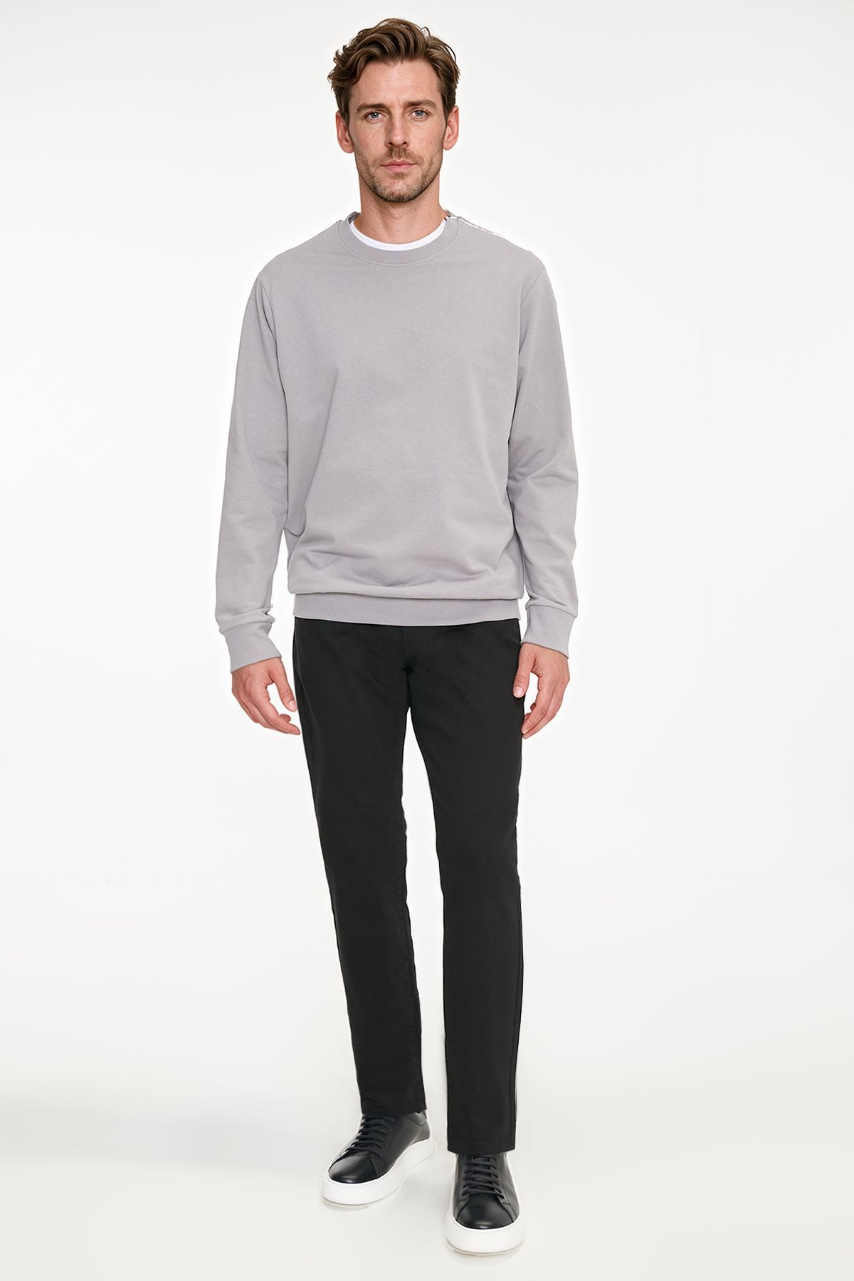 AC&Co / Altınyıldız Classics Erkek Gri Pamuklu Standart Fit Normal Kesim 2 İplik Bisiklet Yaka Sweatshirt görsel 2