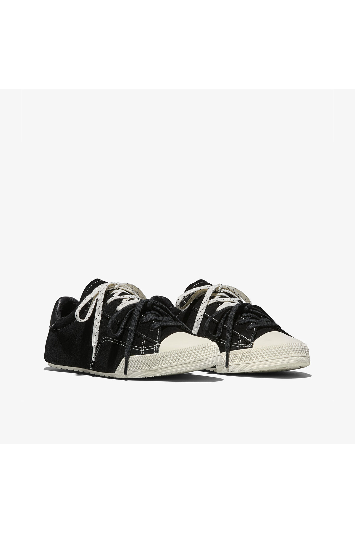 Converse Chuck Taylor LO Unisex Siyah Süet Sneaker görsel 2
