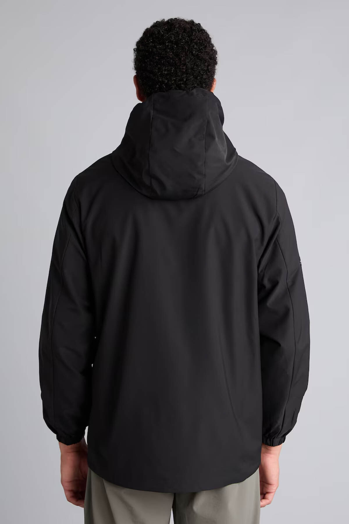 Rüzgar Geçirmez Regular Fit Kapüşonlu Siyah Erkek Yağmurluk&Rüzgarlık C6047AX/BK81 — مشکی E801GY125665 — تصویر 8 از 8